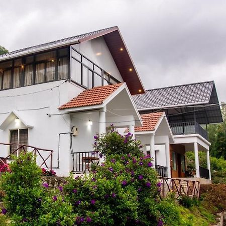Vega Paradise Kanthalloor Exterior photo